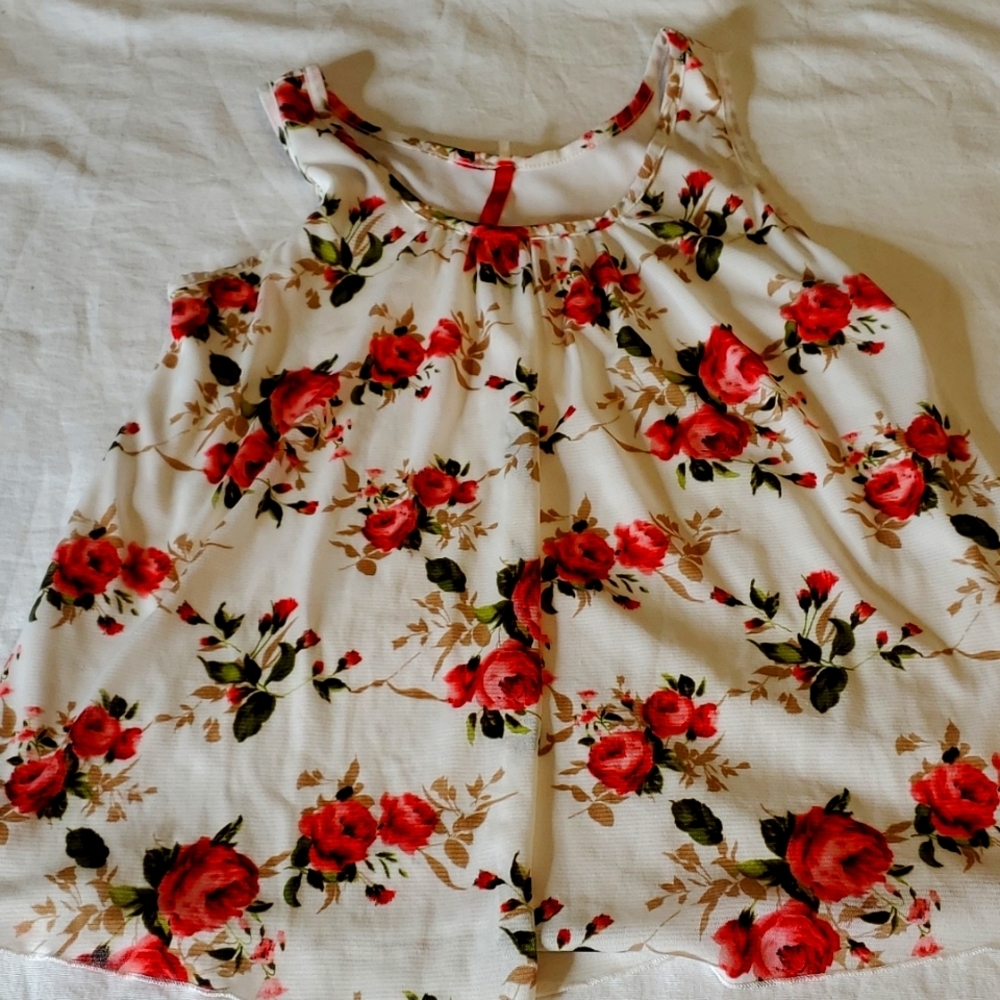 Sleeveless shirt